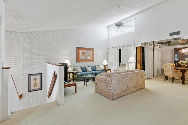 Photo - 17110 Waterbend Dr Unit 219