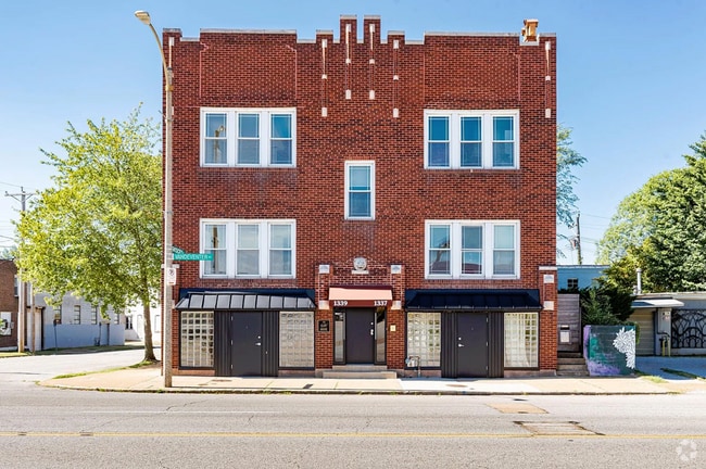 Building Photo - 1337 S Vandeventer Ave Unit 1339 S Vandeventer #1 Rental