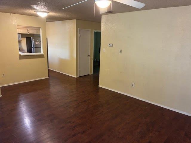 Photo - 208 N Vandeveer St