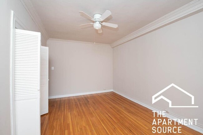 Photo - 1365 W Estes Ave Unit 1O
