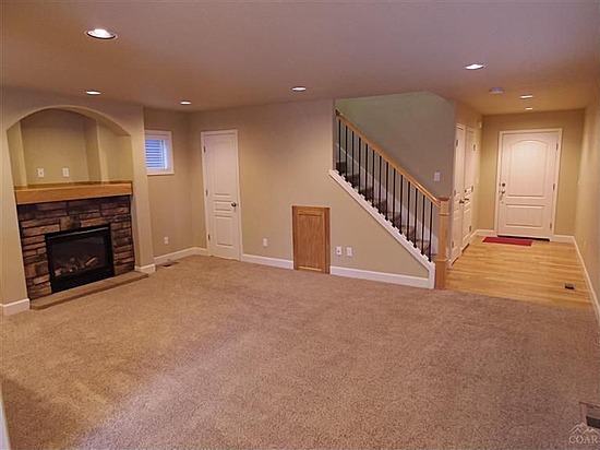 Photo - Spacious Northwest Townhome, 3 Bdrms, 2.5 ...