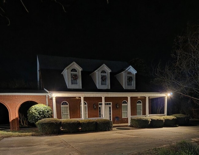 Building Photo - 1255 John E Sullivan Rd