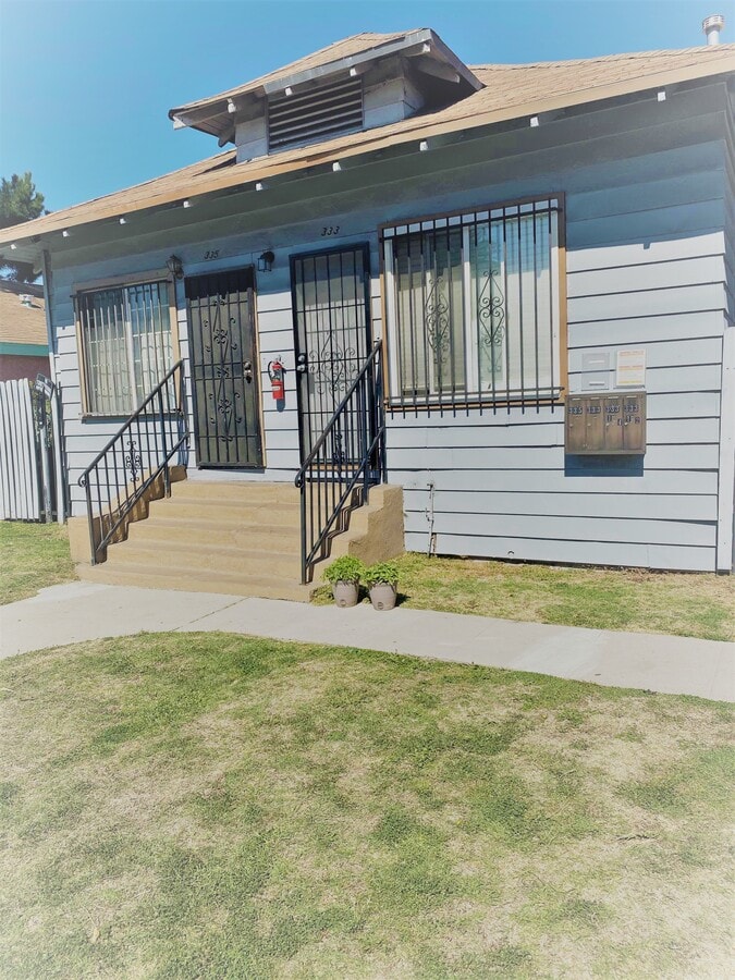 333 W 79th St - 333 W 79th St