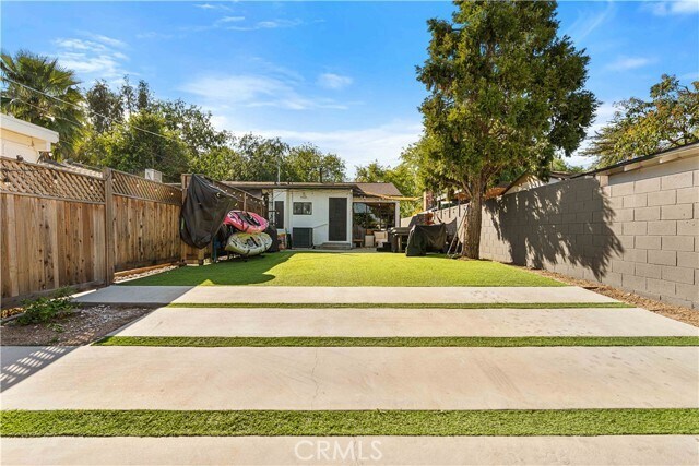 Photo - 6514 Coldwater Canyon Ave