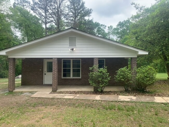 Renovated 3 Bedroom 2 Bath Home for Rent! - Renovated 3 Bedroom 2 Bath Home for Rent!