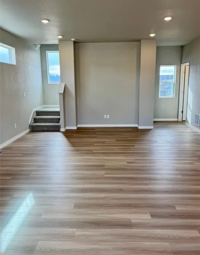 Photo - 7380 Cornice Pt