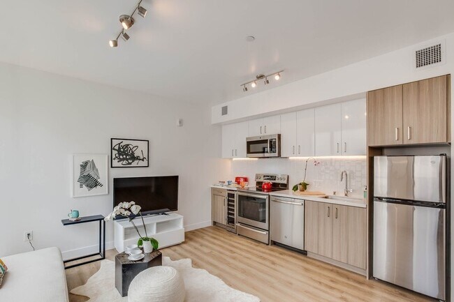 Photo - 601 Tennessee St Unit 204