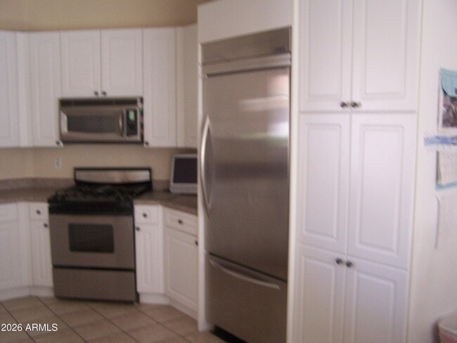 Photo - 13649 W Cypress St