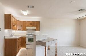Photo - 351 Altgelt Ave