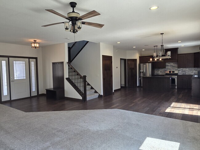 Photo - 8371 116th St SE