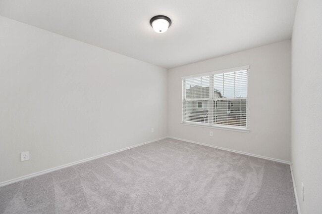 Building Photo - 3405 Knighton Hill Dr