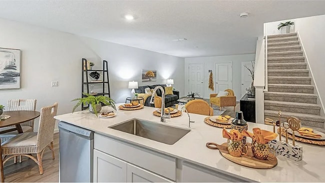 Photo - 6841 Lake Mist Ln Townhome