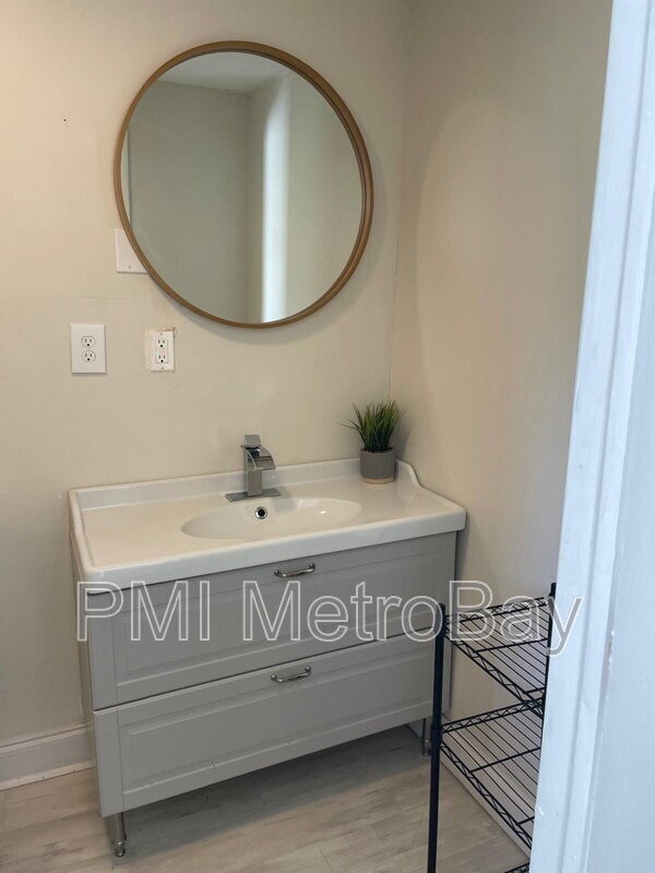 Photo - 8210 N Klondyke St Unidad #2