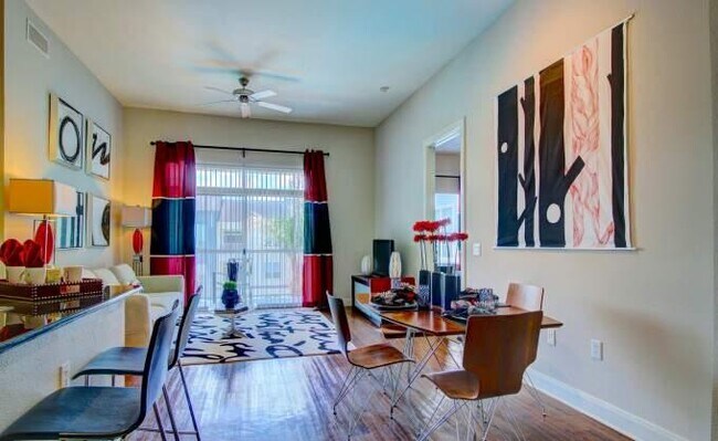 Photo - 1 bedroom in Houston TX 77077 Unit 1047