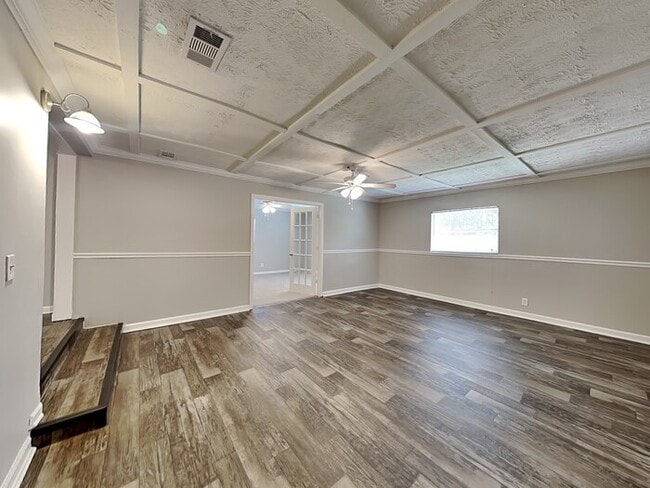 Photo - 3403 Rogero Rd