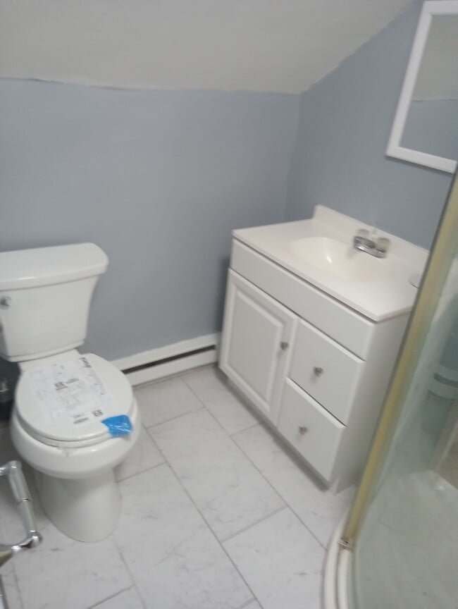 Photo - 1560 Corbin Ave Unit Eduardo soler