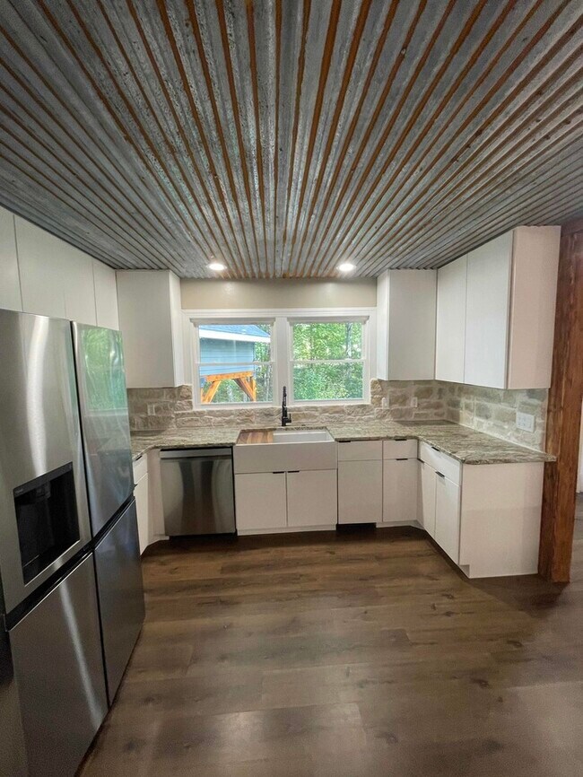 Photo - 2110 Bracey Cir