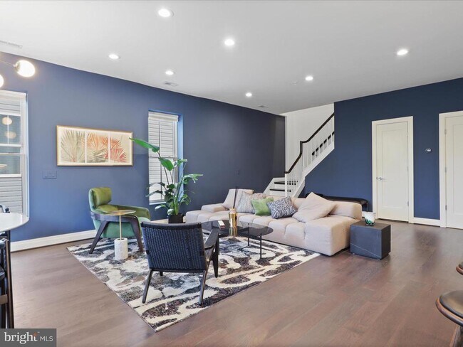 Photo - 770 Park Rd NW Unidad 203