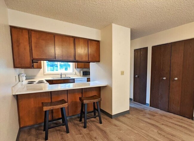 Photo - 9504 Glacier Hwy