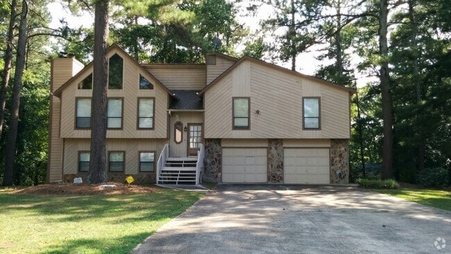 Building Photo - Large 4BR in Marietta Rental