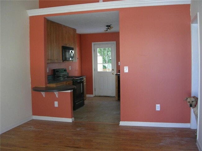 Photo - 1503 Stone Gate Ln SE