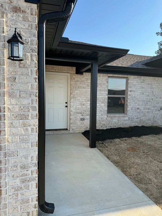 Photo - 100 E Crestview Dr Unit C