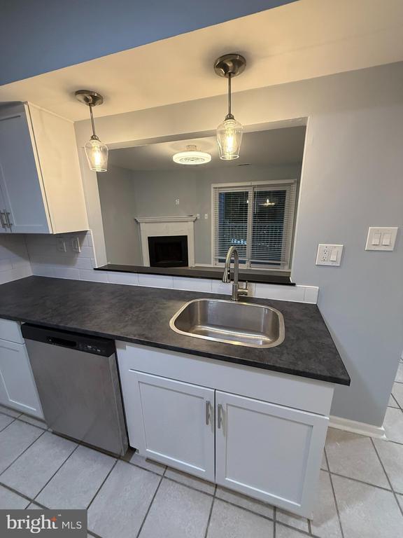 Photo - 313 Gregorys Way