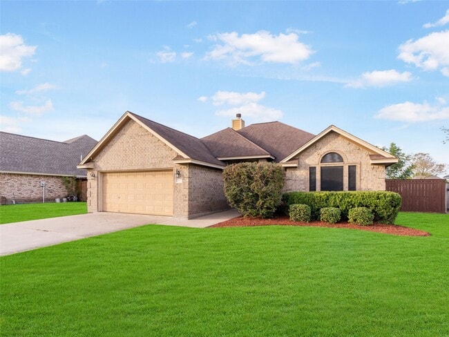 Photo - 102 Revere St