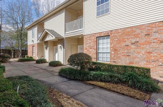 Photo - 900 Dean Lee Dr