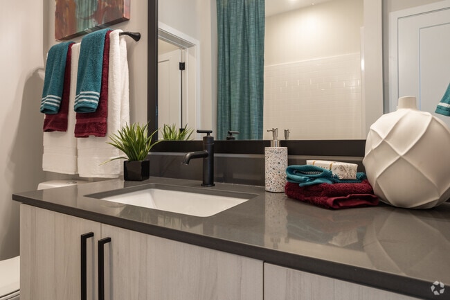 Jade: 2BR, 2BA - 1064sf