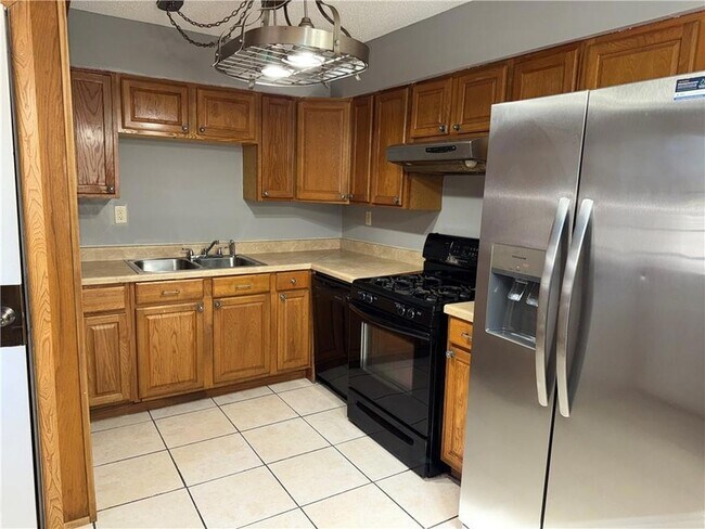 Photo - 4420 Arts St