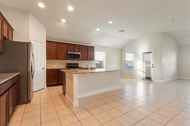 Building Photo - 6117 Genova Pl Rental