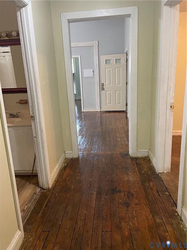 Photo - 712 W Washington St