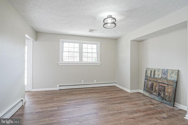 Photo - 611 Fries Mill Rd