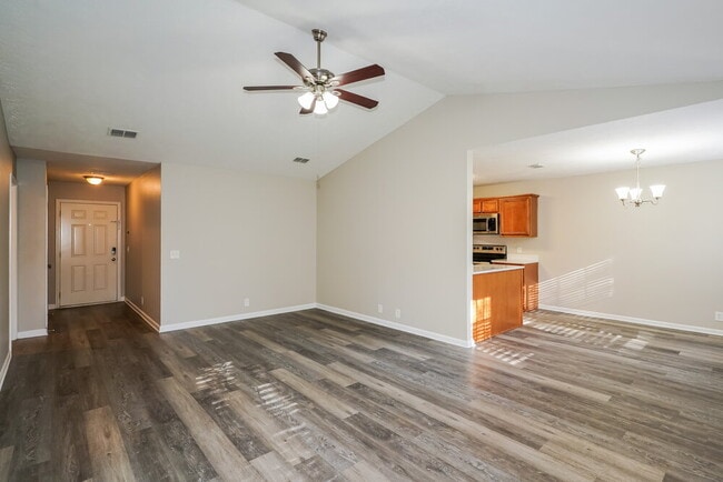 Photo - 849 Lavergne Ln