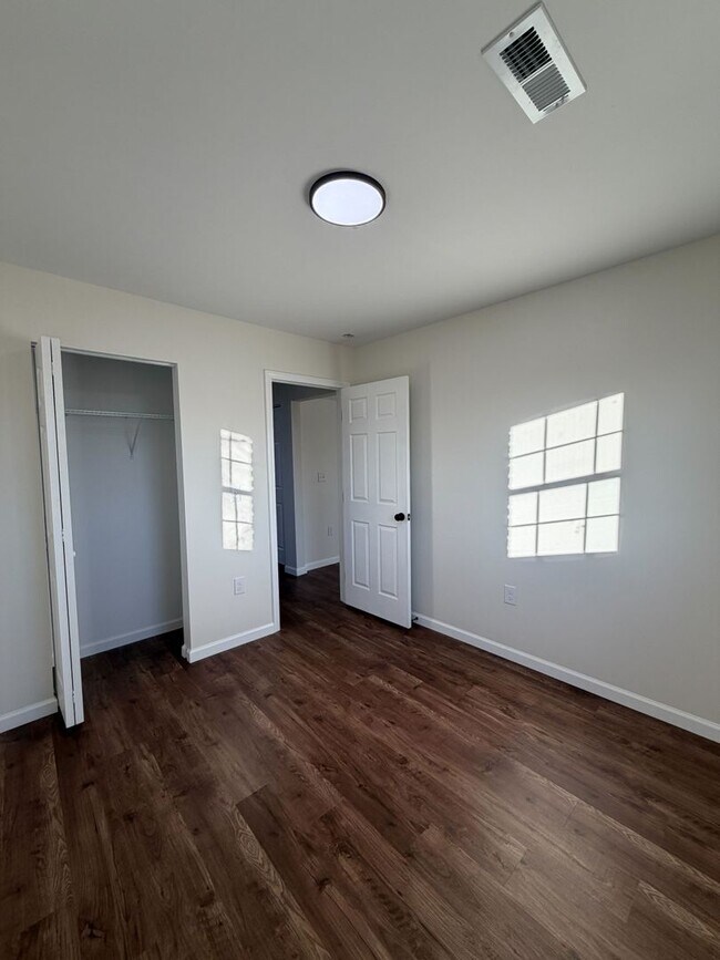 Photo - 2080 E 5th Ave Unit I