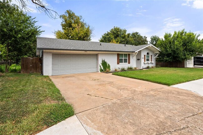 Photo - 1606 Colony Creek Dr