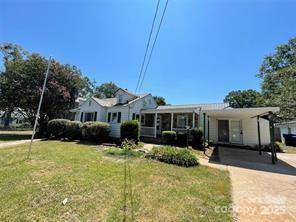 Building Photo - 765 N Church St