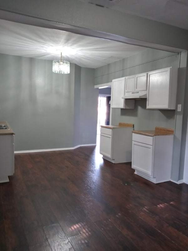 Photo - 224 Holland Ave