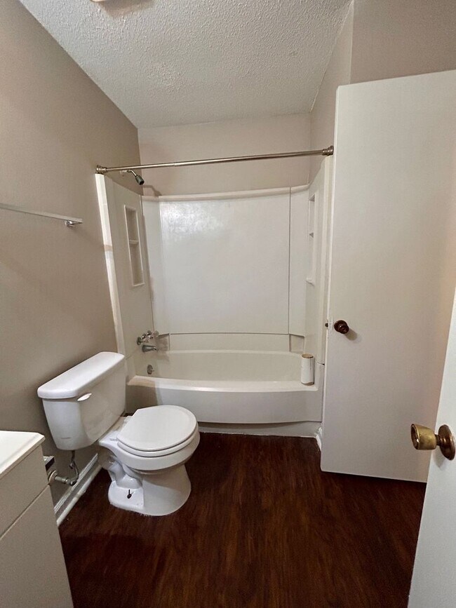 Photo - 184 Dorchester Manor Blvd Unit 184-B