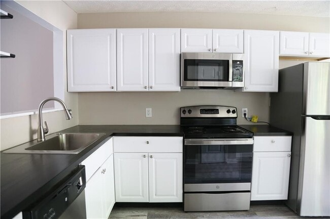 Photo - 5141 Farm Pl Dr NE