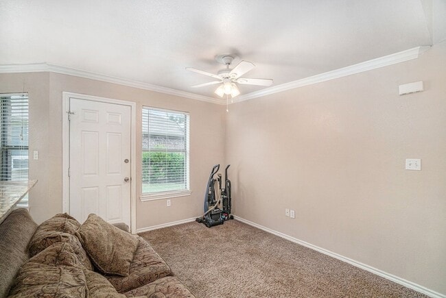 542 Mast Ct