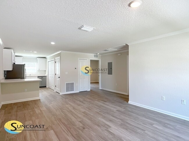 Photo - 698 W Virginis Dr