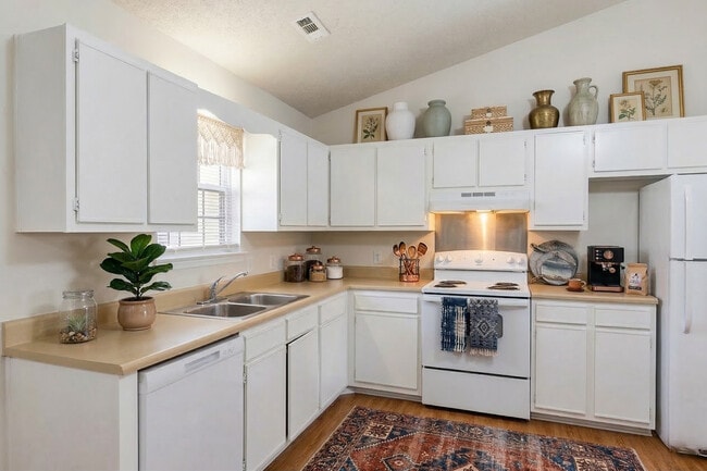 Riverbend Apartments