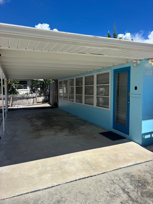 2 Bed/1 Bath