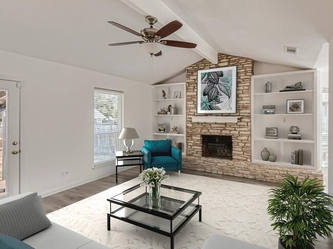 Photo - 3908 Stoney Hill