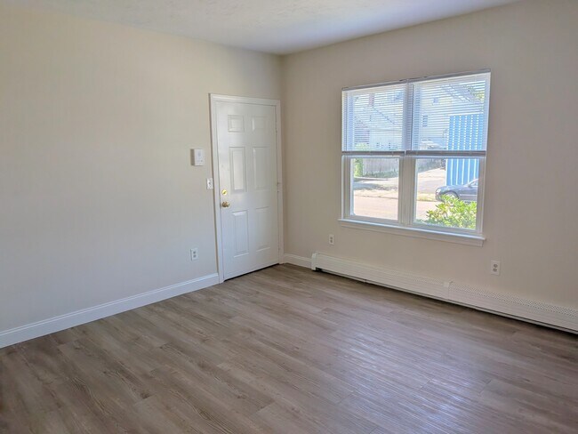 146 Pine St Unit 1