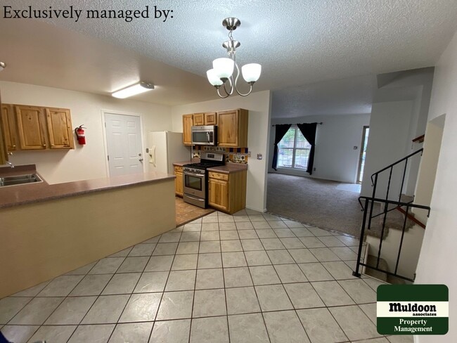 Photo - Beautiful 4 bedroom home in 80916! Pet Friendly!