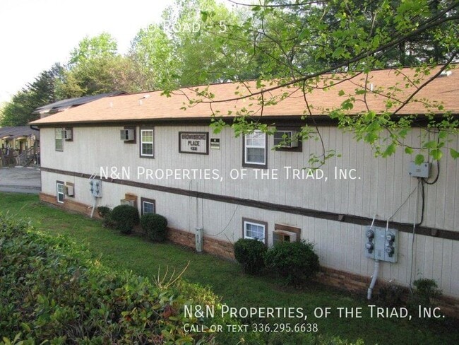 Building Photo - 4221 Brownsboro Rd Unit 5