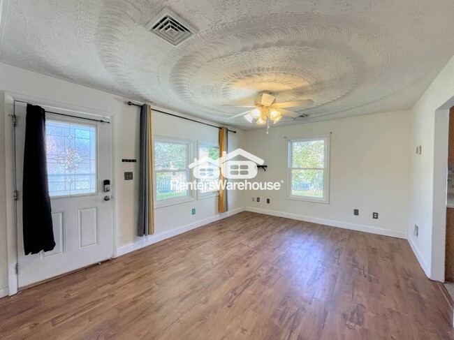 Photo - 1001 Bowden Ave